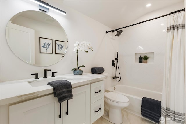 12852 Occidental Ave S, Seattle, WA 98168 - full bath featuring vanity, shower / bath combo, and recessed lighting