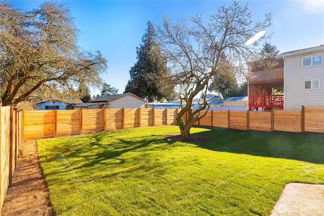 12852 Occidental Ave S, Seattle, WA 98168 - view of fenced backyard