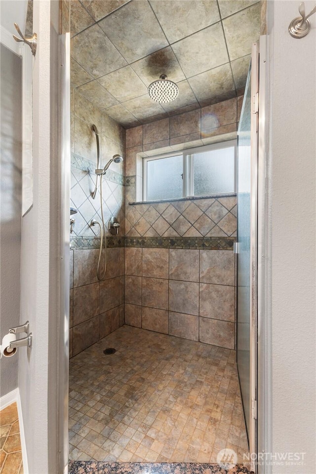 3035 Carbon Ridge St, Enumclaw, WA 98022 - bathroom featuring tiled shower
