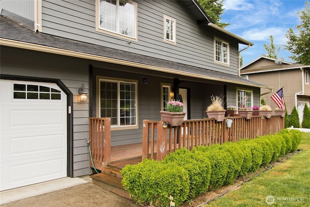 408 Cross Creek Ct, South Prairie, WA 98385 - view of front of house with a porch and driveway