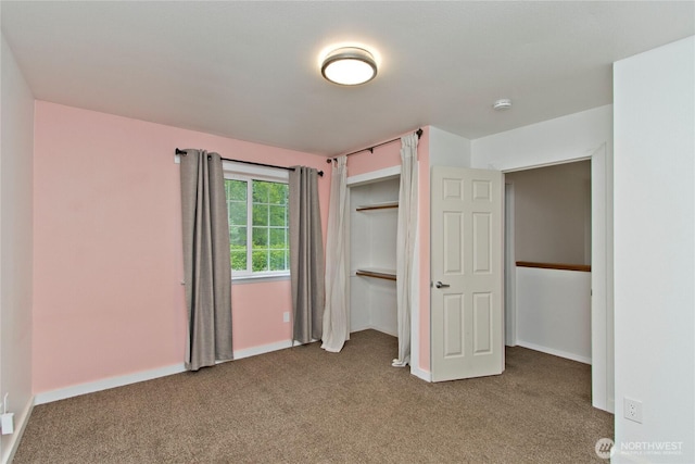 408 Cross Creek Ct, South Prairie, WA 98385 - unfurnished bedroom featuring carpet flooring and a closet
