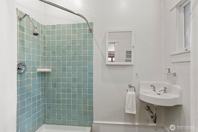 832 Willow St, Port Townsend, WA 98368 - full bath featuring tiled shower