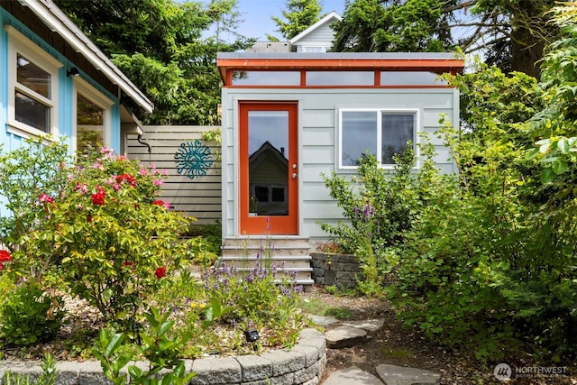 832 Willow St, Port Townsend, WA 98368 - doorway to property