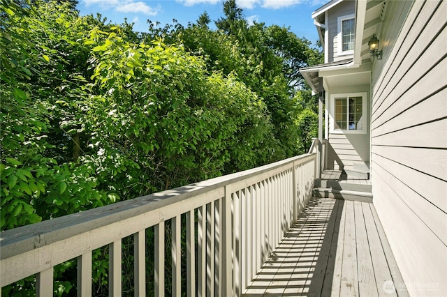 6205 26th St NE, Tacoma, WA 98422 - view of wooden terrace