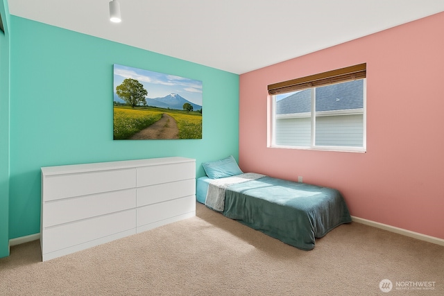 21552 SE 275th Ct, Maple Valley, WA 98038 - bedroom featuring carpet and a mountain view