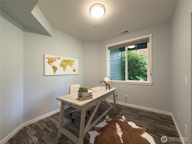 4196 248th Ct SE Unit 62, Sammamish, WA 98029 - office space featuring dark wood-type flooring and baseboards