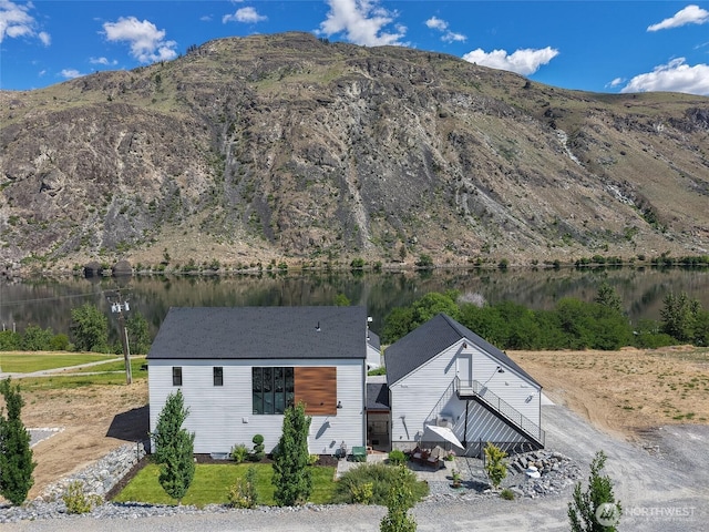 485 Hidden Ln, Chelan, WA 98816 - view of mountain background with a large body of water