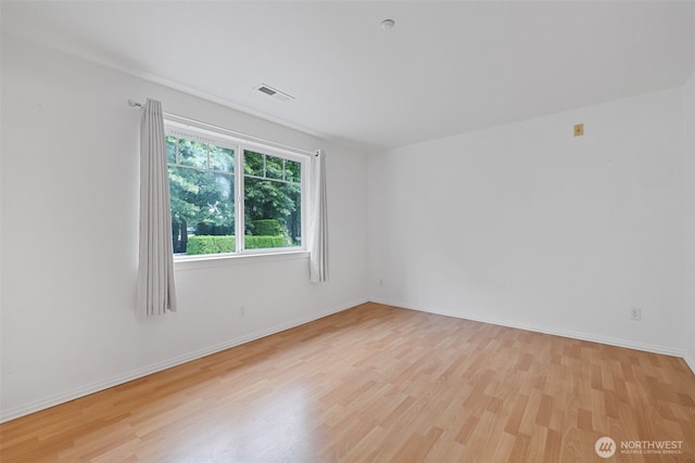4714 Fairwood Blvd NE Unit 1704, Tacoma, WA 98422 - empty room featuring light wood-style flooring and baseboards