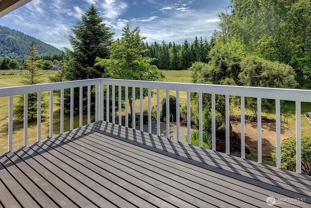 25321 133rd Ave NE, Arlington, WA 98223 - wooden terrace featuring a view of trees