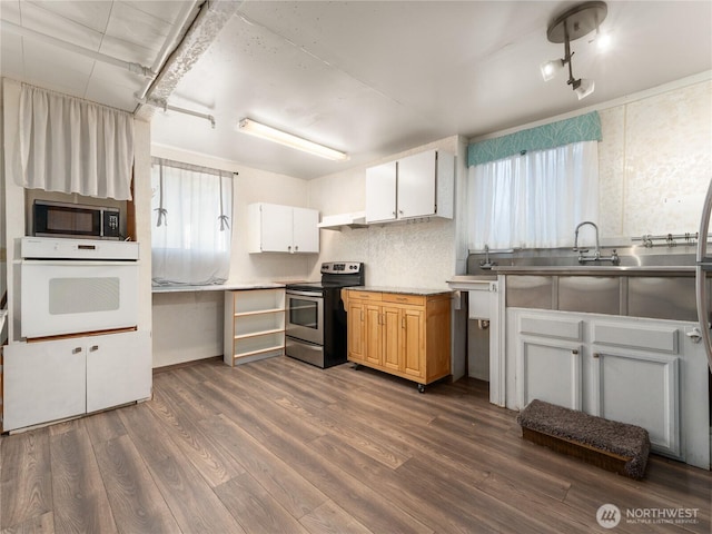 319 N Sanders St, Chelan, WA 98816 - photo 29