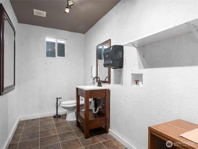 319 N Sanders St, Chelan, WA 98816 - photo 32