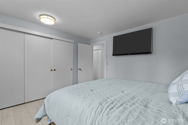 6830 SE Arlington Pl, Port Orchard, WA 98367 - bedroom with a closet