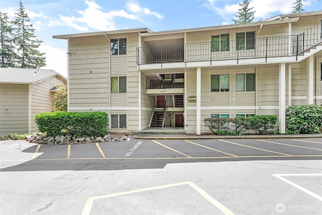 3104 Bill Mcdonald Pkwy Unit D104, Bellingham, WA 98225 - view of property with uncovered parking