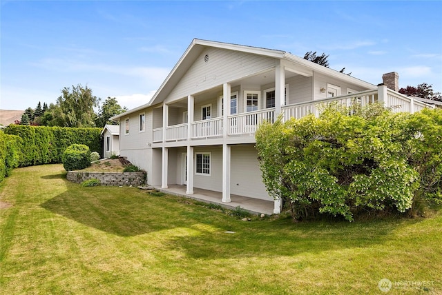 3505 Kimberly Ct, Wenatchee, WA 98801 - back of house featuring a yard, a balcony, and a patio area