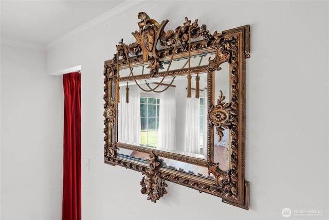 3505 Kimberly Ct, Wenatchee, WA 98801 - detailed view of ornamental molding