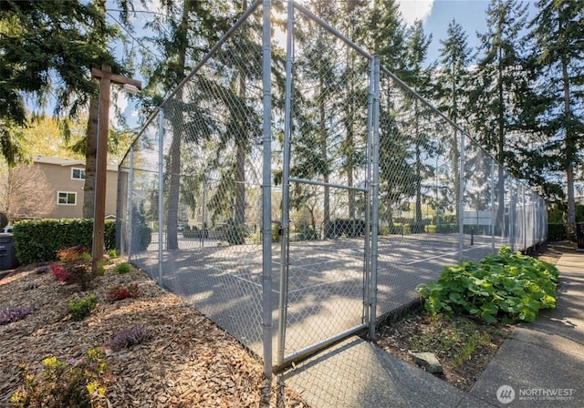 215 100th St SW Unit A305, Everett, WA 98204 - view of gate
