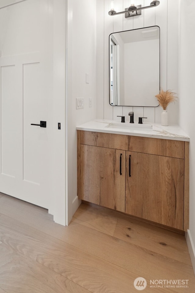 13005 NE 88th St, Kirkland, WA 98033 - bathroom featuring vanity and baseboards