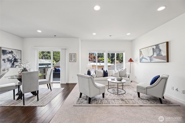 31 157th Ln SE, Bothell, WA 98012 - living area featuring plenty of natural light, recessed lighting, and dark wood-style flooring