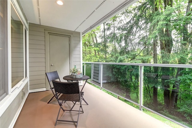 15732 NE 70th Ct, Redmond, WA 98052 - view of balcony
