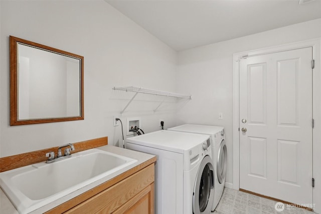 3301 Monterey Ct NE, Renton, WA 98056 - laundry area featuring a sink and independent washer and dryer