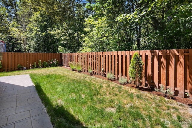 21609 46th Pl S Unit 95, Kent, WA 98032 - fenced backyard featuring a patio