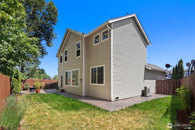 21609 46th Pl S Unit 95, Kent, WA 98032 - back of house with a patio and a fenced backyard