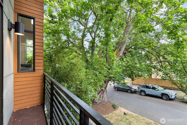 201 20th Ave E, Seattle, WA 98112 - view of balcony
