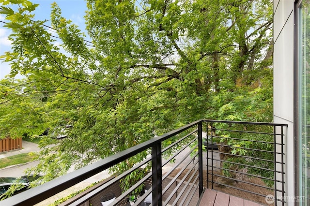 201 20th Ave E, Seattle, WA 98112 - view of balcony