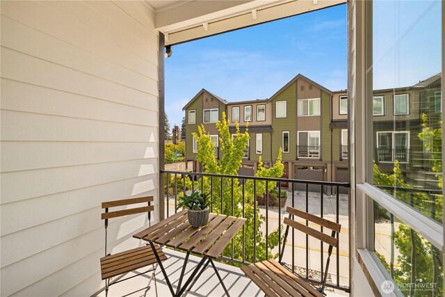 18527 1st Ave NE Unit C, Shoreline, WA 98155