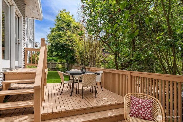 2401 10th Ave W, Seattle, WA 98119 - deck with outdoor dining area