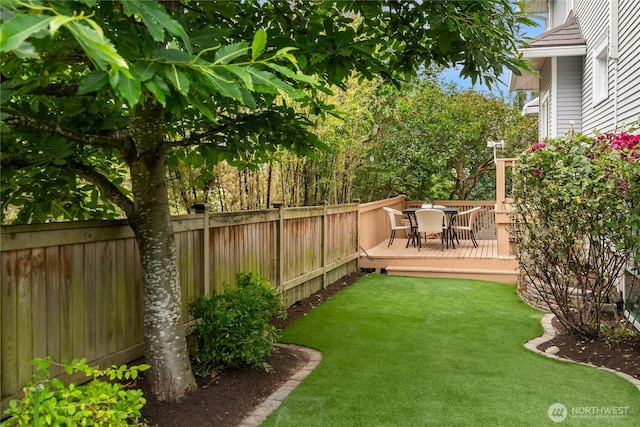 2401 10th Ave W, Seattle, WA 98119 - fenced backyard featuring a wooden deck