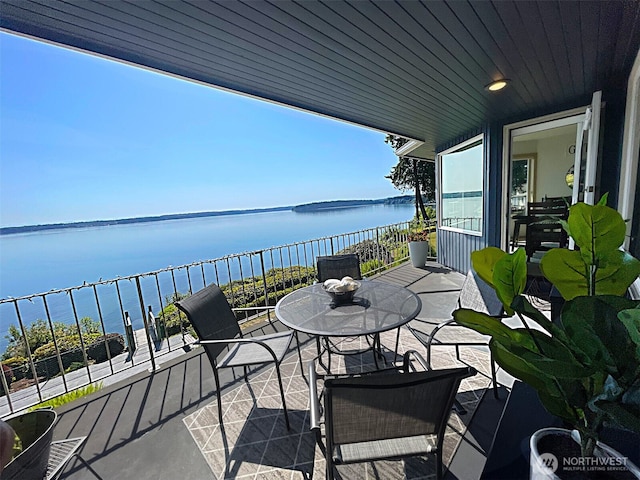 212 Tala Shore Dr, Port Ludlow, WA 98365 - balcony with a water view