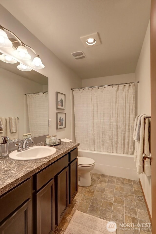 1011 S 64th St, Tacoma, WA 98408 - full bathroom with vanity and shower / bath combination with curtain