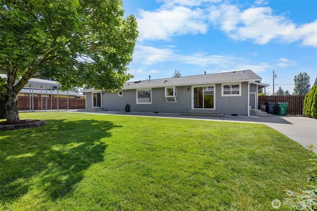 1875 Florence St, Enumclaw, WA 98022 - back of property with entry steps and a patio
