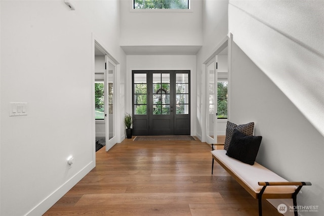 1521 8th St SW, Puyallup, WA 98371 - entrance foyer featuring light wood finished floors and a towering ceiling