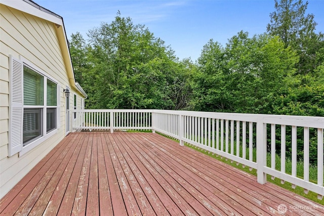 158 S Fork Rd, Raymond, WA 98577 - view of deck
