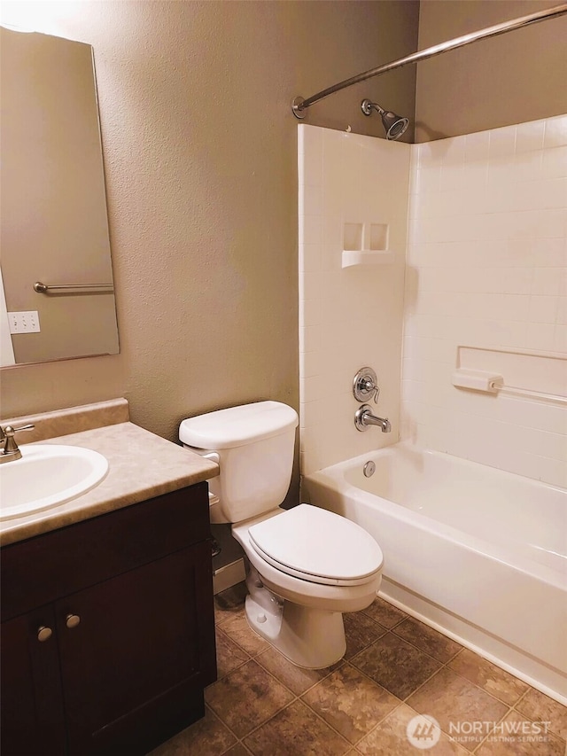 25025 SE Klahanie Blvd Unit D202, Sammamish, WA 98029 - bathroom with vanity and washtub / shower combination