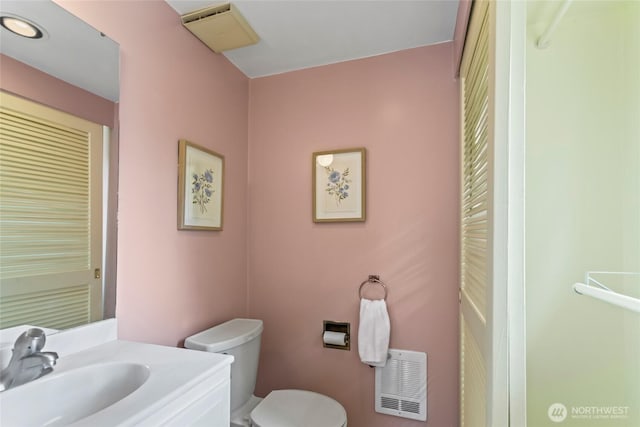 4116 N 39th St, Tacoma, WA 98407 - half bath featuring toilet and vanity