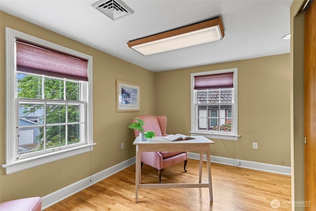 4116 N 39th St, Tacoma, WA 98407 - office space with light wood-style floors