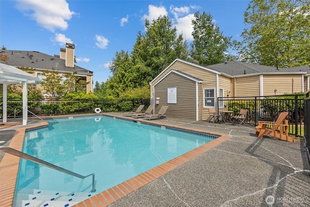 5300 Harbour Pointe Blvd Unit 311B, Mukilteo, WA 98275 - community pool with a patio area