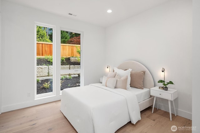 3983 162nd Pl SE, Bellevue, WA 98006 - bedroom featuring recessed lighting and light wood-style floors