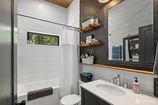 1712 Nelson Siding Rd, Cle Elum, WA 98922 - bathroom with vanity, shower / bath combo with shower curtain, tile walls, and decorative backsplash