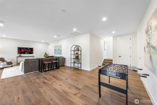 10204NE 43rd St, Kirkland, WA 98033 - recreation room with wood finished floors and recessed lighting