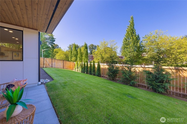 10204NE 43rd St, Kirkland, WA 98033 - view of fenced backyard