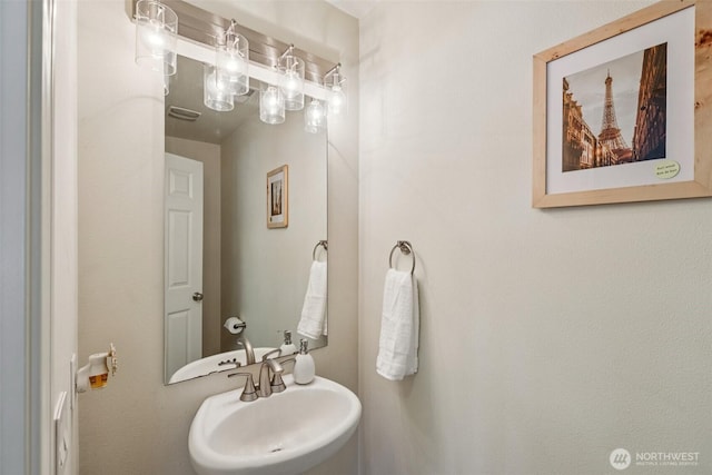 29709 217th Pl SE, Kent, WA 98042 - bathroom with a sink