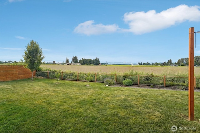 204 Regent Ct, Nooksack, WA 98276 - view of yard featuring a view of countryside