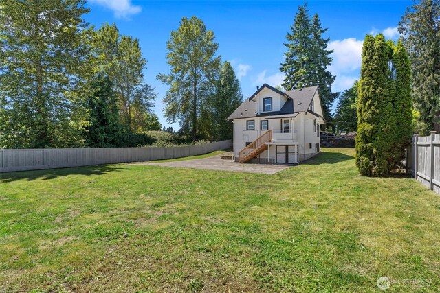 29260 Military Rd S, Federal Way, WA 98003 - rear view of property featuring a patio area and a fenced backyard