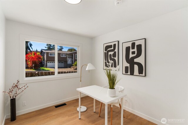 2608 NE 25th St, Renton, WA 98056 - photo 15