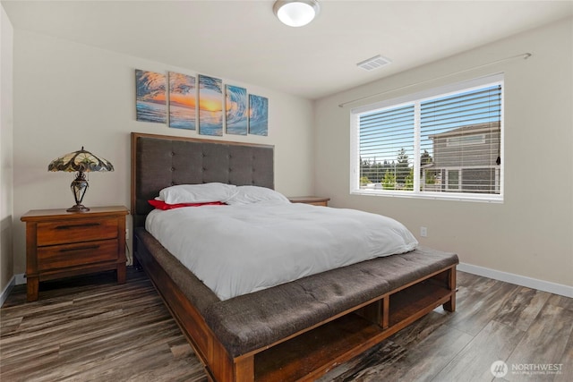2015 79th St SE, Everett, WA 98203 - bedroom with wood finished floors and baseboards