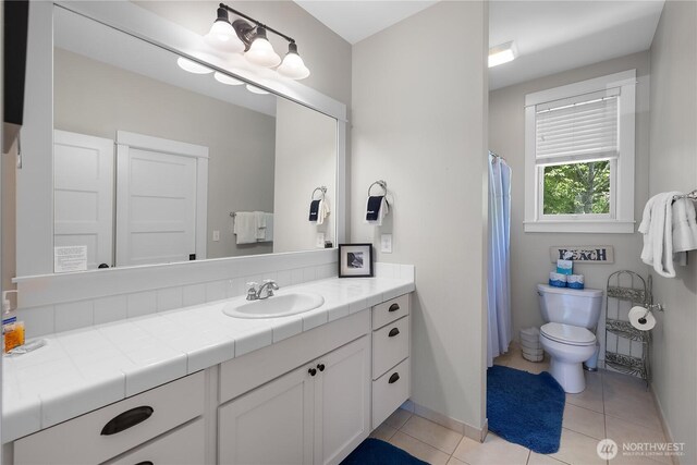 173 Meriweather St, Pacific Beach, WA 98571 - full bath featuring vanity and tile patterned floors
